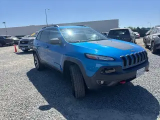 Jeep Cherokee 2018 4x4 Trailhawk 4dr SUV