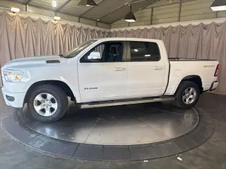 Ram 1500 2020 4x2 Big Horn 4dr Crew Cab 5.6 ft. SB Pickup