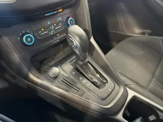 Ford Focus 2018 SE 4dr Hatchback