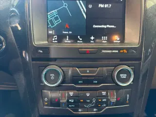 Ford Explorer 2017 XLT 4dr SUV