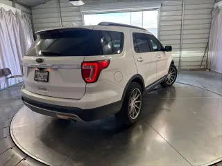 Ford Explorer 2017 XLT 4dr SUV