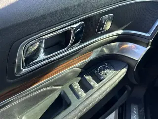 Ford Explorer 2019 AWD Limited 4dr SUV