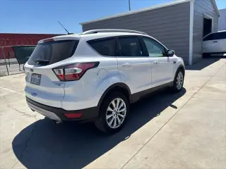 Ford Escape 2017 AWD Titanium 4dr SUV