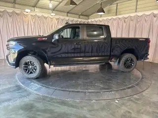 Chevrolet Silverado 1500 2021 4x4 LT Trail Boss 4dr Crew Cab 5.8 ft. SB