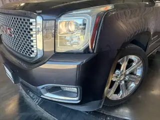 GMC Yukon 2017 4x2 Denali 4dr SUV