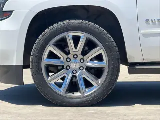 Chevrolet Suburban 2019 4x4 Premier 4dr SUV