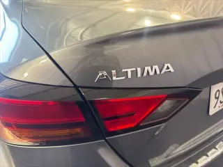 Nissan Altima 2021 2.5 SL 4dr Sedan