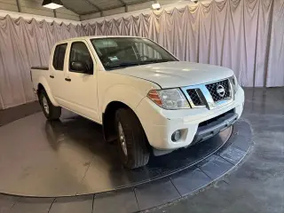 Nissan Frontier 2020 4x4 SV 4dr Crew Cab 5 ft. SB