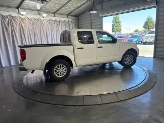 Nissan Frontier 2020 4x4 SV 4dr Crew Cab 5 ft. SB