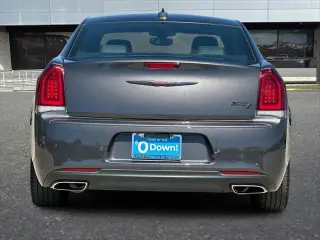 Chrysler 300 2023 S V6 4dr Sedan