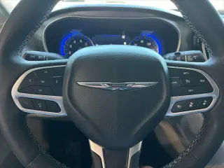Chrysler Pacifica 2023 Touring L 4dr Mini-Van