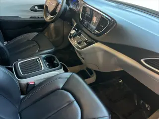 Chrysler Pacifica 2023 Touring L 4dr Mini-Van