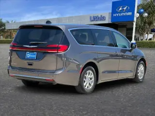 Chrysler Pacifica 2023 Touring L 4dr Mini-Van
