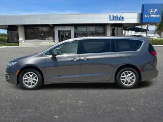 Chrysler Pacifica 2023 Touring L 4dr Mini-Van