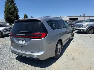Chrysler Pacifica 2021 Touring L 4dr Mini-Van