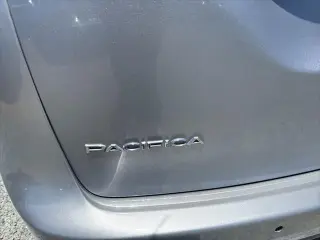 Chrysler Pacifica 2021 Touring L 4dr Mini-Van