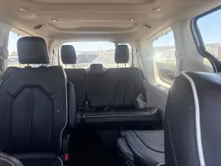 Chrysler Pacifica 2023 Limited 4dr Mini-Van