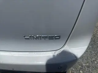 Chrysler Pacifica 2023 Limited 4dr Mini-Van