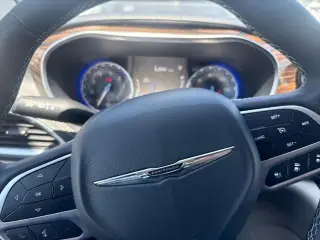 Chrysler Pacifica 2023 Limited 4dr Mini-Van