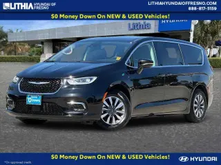 Chrysler Pacifica Plug-In Hybrid 2024 Select 4dr Mini-Van