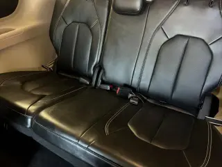 Chrysler Pacifica Plug-In Hybrid 2024 Select 4dr Mini-Van