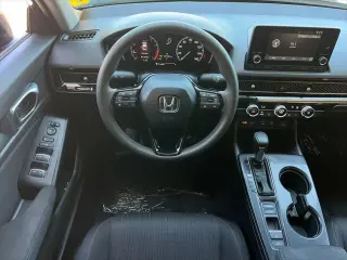 Honda Civic 2025 LX 4dr Sedan