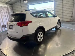Toyota RAV4 2013 AWD XLE 4dr SUV