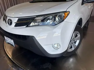 Toyota RAV4 2013 AWD XLE 4dr SUV
