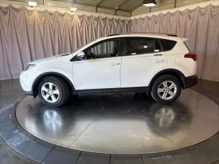 Toyota RAV4 2013 AWD XLE 4dr SUV