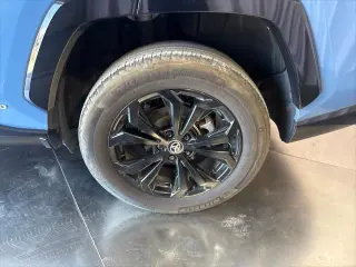 Toyota RAV4 Hybrid 2024 AWD SE 4dr SUV