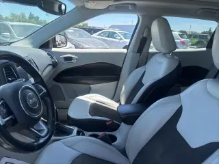 Jeep Compass 2020 Latitude 4dr SUV