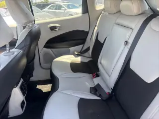Jeep Compass 2020 Latitude 4dr SUV