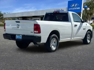 Ram 1500 2017 4x2 Tradesman 2dr Regular Cab 8 ft. LB Pickup