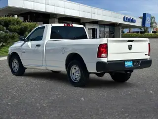 Ram 1500 2017 4x2 Tradesman 2dr Regular Cab 8 ft. LB Pickup