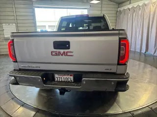 GMC Sierra 1500 2016 4x4 SLT 4dr Crew Cab 5.8 ft. SB
