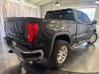 GMC Sierra 1500 2020 4x4 SLT 4dr Crew Cab 5.8 ft. SB