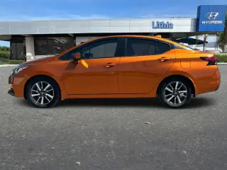 Nissan Versa 2021 SV 4dr Sedan