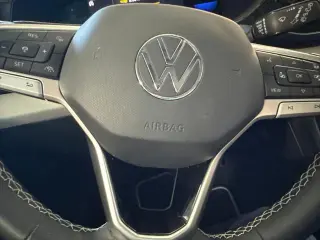 Volkswagen Taos 2023 AWD SE 4Motion 4dr SUV