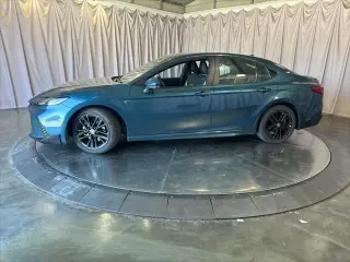 Toyota Camry 2025 SE 4dr Sedan