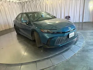 Toyota Camry 2025 SE 4dr Sedan