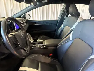 Toyota Camry 2025 SE 4dr Sedan