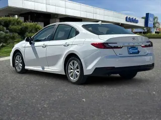 Toyota Camry 2025 LE 4dr Sedan