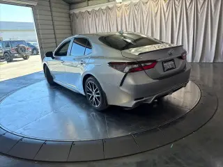 Toyota Camry 2021 SE 4dr Sedan