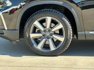 Honda Pilot 2024 AWD Touring 4dr SUV