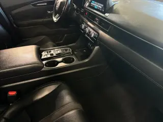 Honda Pilot 2024 AWD Touring 4dr SUV