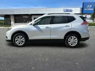 Nissan Rogue 2014 SV 4dr Crossover