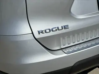 Nissan Rogue 2014 SV 4dr Crossover