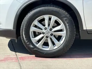 Nissan Rogue 2014 SV 4dr Crossover