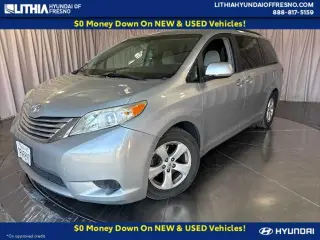 Toyota Sienna 2016 LE 7-Passenger Auto Access Seat 4dr Mini-Van