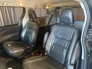 Toyota Sienna 2015 SE 8-Passenger 4dr Mini-Van